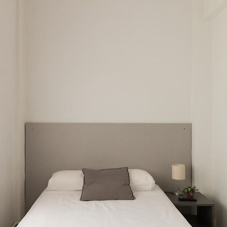 Pension Arias Bilbao Esterno foto